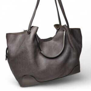 ❤️❤️BNWOT- Sondra Robert's Squared Vegan Leather Tote Satchel Shoulder Bag❤️❤️